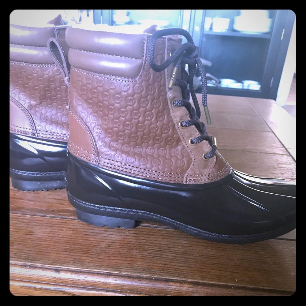 Michael Kors Duck boots